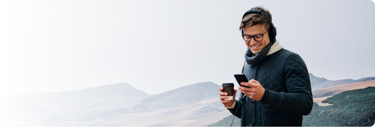 Traveler with phone