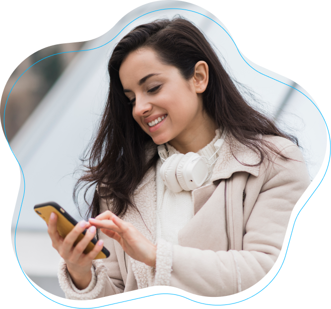 Traveler with phone