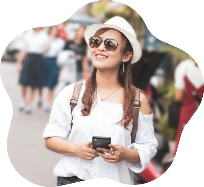 Traveler with phone